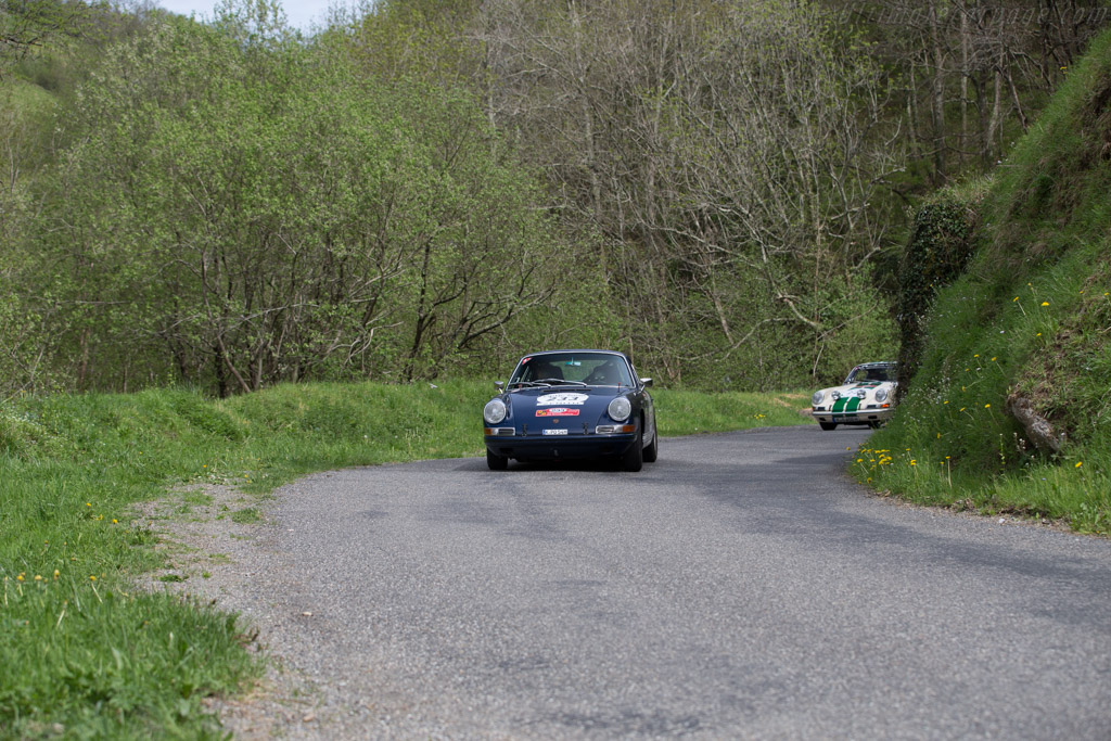 Porsche 911 - Chassis: 302036 - Driver: Stephan Koenig / Sophie Koenig - 2015 Tour Auto