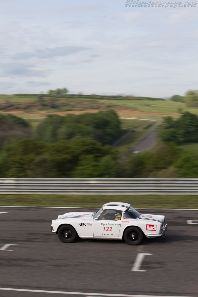 Triumph TR4  - Driver: Jean-Christophe Batteria / Isabella Leouffre - 2015 Tour Auto