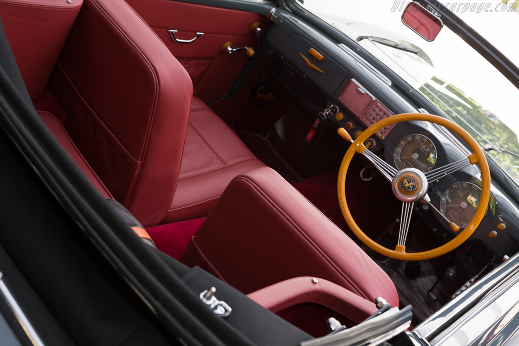 Cisitalia 202 SC Farina Convertible - Chassis: 183SC - Entrant: Leo Schigel - 2015 Concorso d'Eleganza Villa d'Este