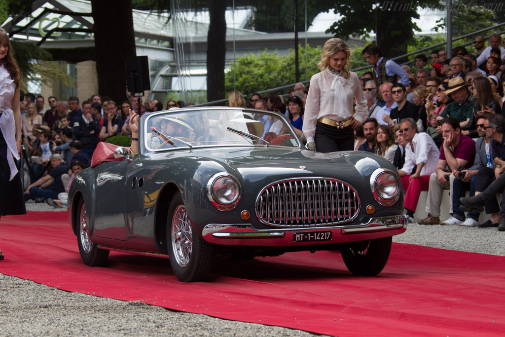 Cisitalia 202 SC Farina Convertible - Chassis: 183SC - Entrant: Leo Schigel - 2015 Concorso d'Eleganza Villa d'Este