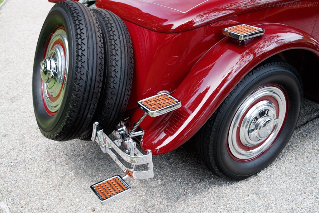 Isotta Fraschini 8A SS Castagna Roadster Cabriolet - Chassis: 1535 - Entrant: Mikhail Opengeym - 2018 Concorso d'Eleganza Villa d'Este