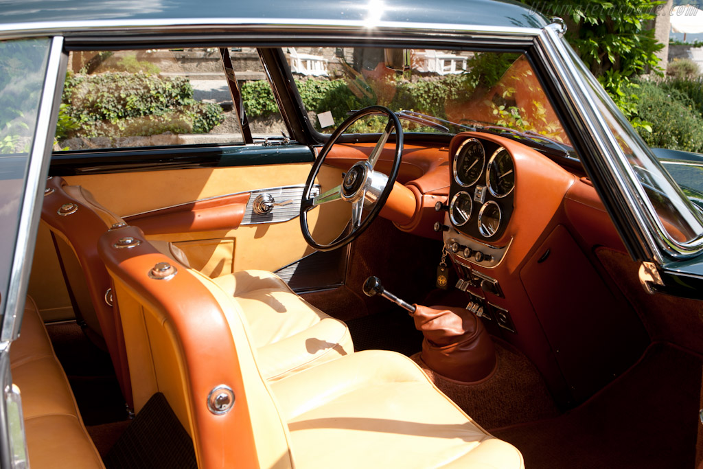 Alfa Romeo 2000 Touring Praho - Chassis: AR10205-00001 - Entrant: Lopresto Collection - 2011 Concorso d'Eleganza Villa d'Este