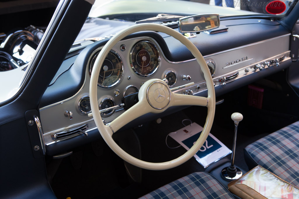 Mercedes-Benz 300 SL Alloy Coupe - Chassis: 198.043.5500483 - Entrant: Bernardo Hartogs - 2014 Concorso d'Eleganza Villa d'Este