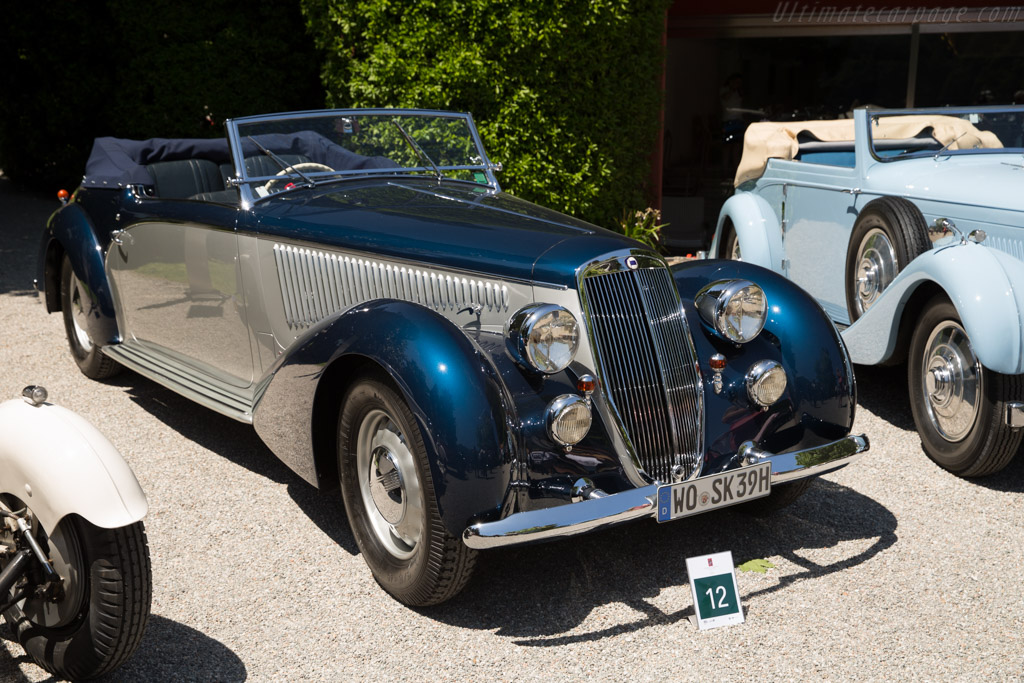 Lancia Astura Series IV Pinin Farina Cabriolet - Chassis: 41-2909 - Entrant: Saulius Karosas - 2016 Concorso d'Eleganza Villa d'Este