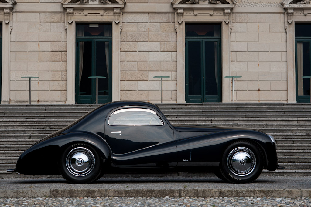 Alfa Romeo 6C 2500 SS Bertone Coupe - Chassis: 915516  - 2011 Concorso d'Eleganza Villa d'Este
