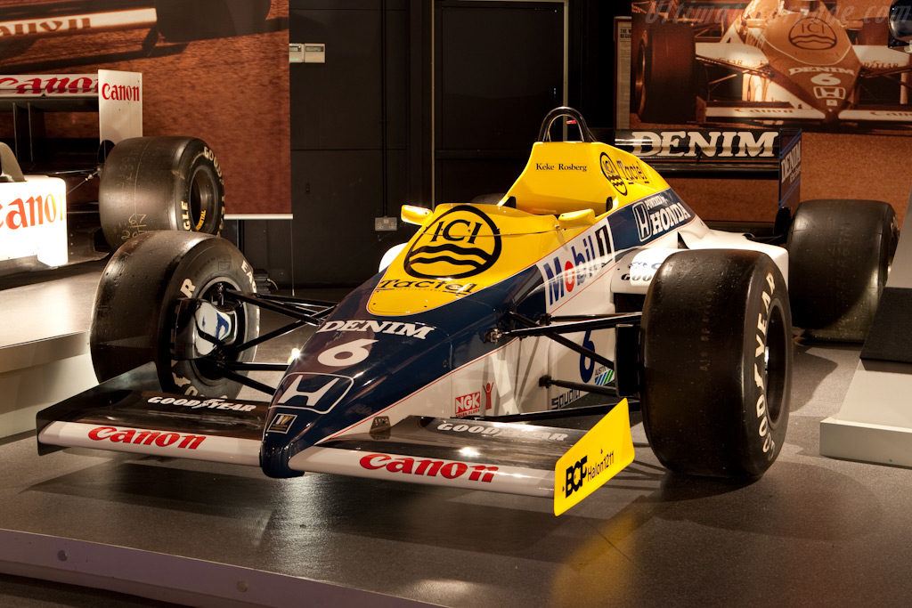 Williams FW10B Honda   - Four Decades of Williams in Formula 1