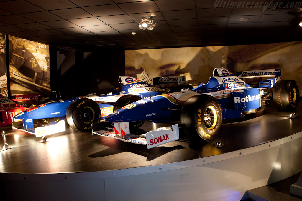 Williams FW18 and FW19 Renault   - Four Decades of Williams in Formula 1