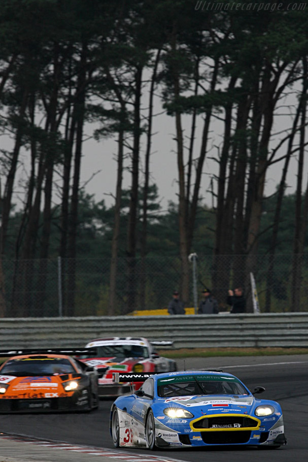 Aston Martin DBR9 - Chassis: DBR9/105  - 2007 FIA GT Zolder