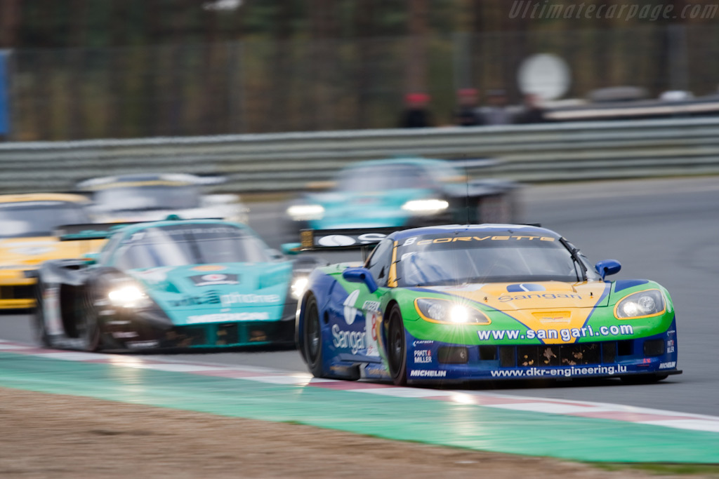 Fight for second - Chassis: 002  - 2009 FIA GT Zolder
