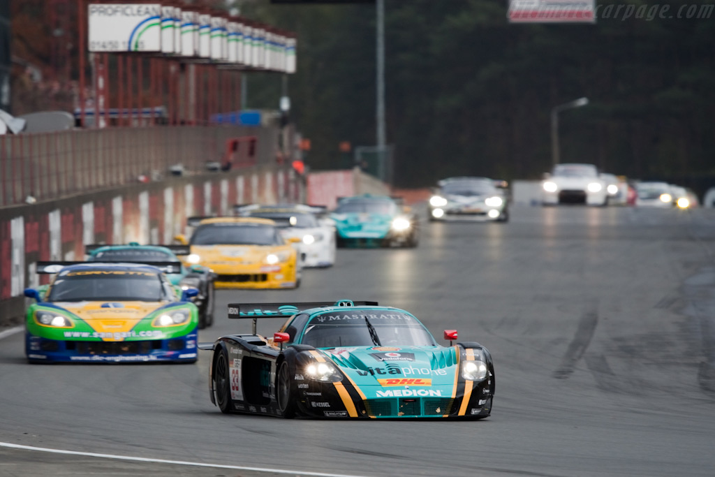 Pier Guidi takes the lead - Chassis: 002  - 2009 FIA GT Zolder