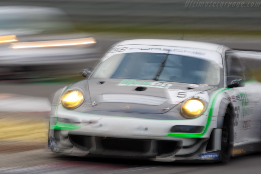Porsche 997 GT3 RSR - Chassis: WP0ZZZ99Z9S799919  - 2009 FIA GT Zolder