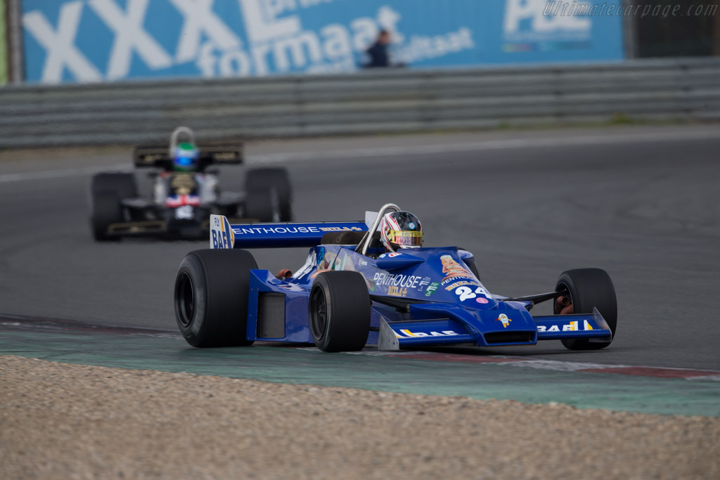 Hesketh 308E Cosworth - Chassis: 308E / 1 - Driver: Michael Lyons - 2016 Zolder Masters Festival