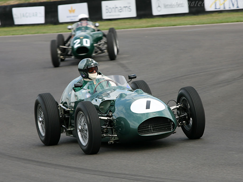 Aston martin dbr4