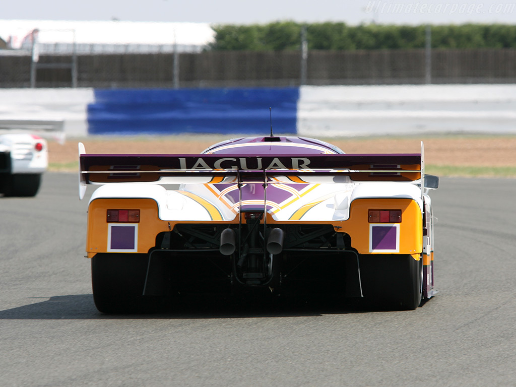 Jaguar xjr 9