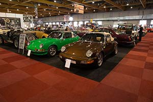 Click here to open the Porsche 911 Carrera 2 Cabriolet gallery