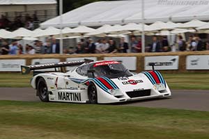 Click here to open the Lancia LC2  gallery