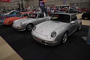 Click here to open the Porsche 993 Carrera gallery Click here to open the Porsche 993 Carrera gallery