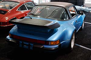 Click here to open the Porsche 911 Carrera 3.2 Targa gallery