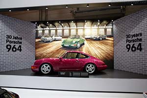 Click here to open the Porsche 911 Carrera RS gallery