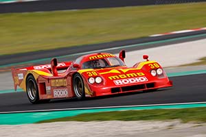 Click here to open the Nissan NPT-90  gallery