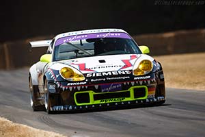 Click here to open the Porsche 911 GT3 RS  gallery