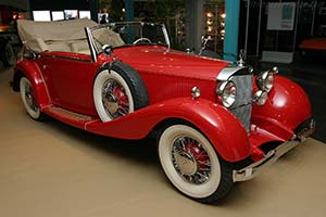 Click here to open the Mercedes-Benz 380 K Cabriolet C gallery