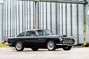 Click here to open the Aston Martin DB4  gallery