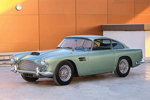 Click here to open the Aston Martin DB4 gallery