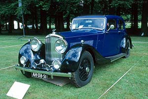 Click here to open the Bentley 4¼ Litre Park Ward Sedan gallery
