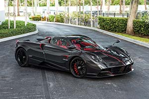 Click here to open the Pagani Huayra Roadster  gallery