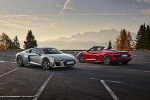 Click here to open the Audi R8 V10 RWD gallery