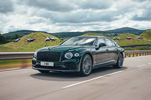 Click here to open the Bentley Flying Spur Hybrid gallery