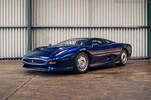 Click here to open the Jaguar XJ220  gallery