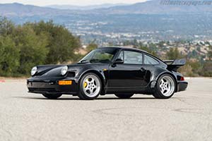 Click here to open the Porsche 911 Carrera RS 3.8  gallery