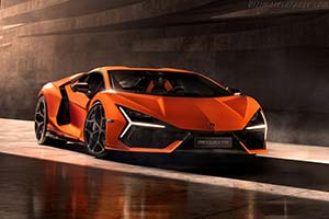 Click here to open the Lamborghini Revuelto gallery