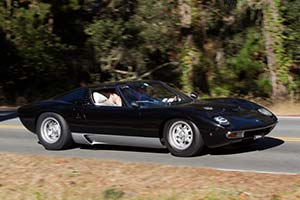 Click here to open the Lamborghini Miura P400 SV  gallery