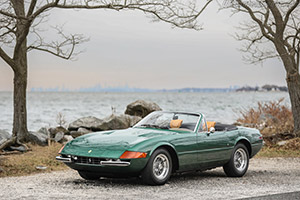 Click here to open the Ferrari 365 GTS/4 Daytona  gallery