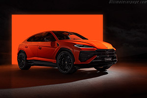 Click here to open the Lamborghini Urus SE gallery