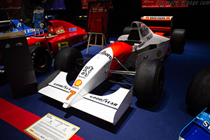 Click here to open the McLaren MP4/9 Peugeot gallery