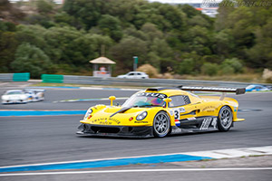 Click here to open the Lotus Elise GT1 gallery