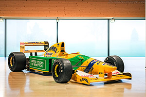 Click here to open the Benetton B192 Cosworth  gallery