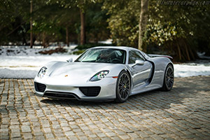 Click here to open the Porsche 918 Spyder  gallery