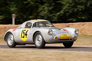 Click here to open the Porsche 550 Coupe gallery