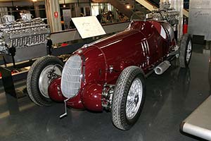 Click here to open the Alfa Romeo 12C 36 gallery