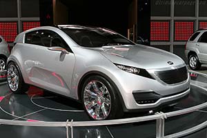 Click here to open the Kia Kue Concept gallery
