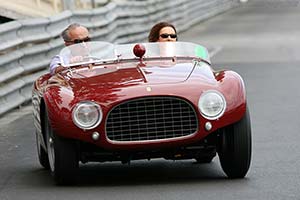 Click here to open the Ferrari 625 TF Vignale Spyder gallery