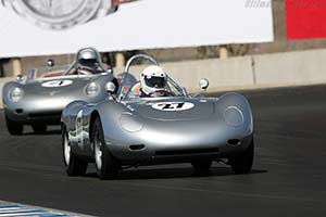 Click here to open the Porsche 718/2 RSK Spyder gallery