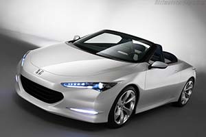 Click here to open the Honda OSM Concept gallery