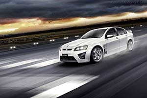Click here to open the HSV R8 ClubSport gallery