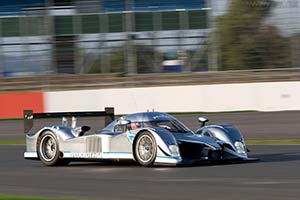 Click here to open the Peugeot 908 HY gallery